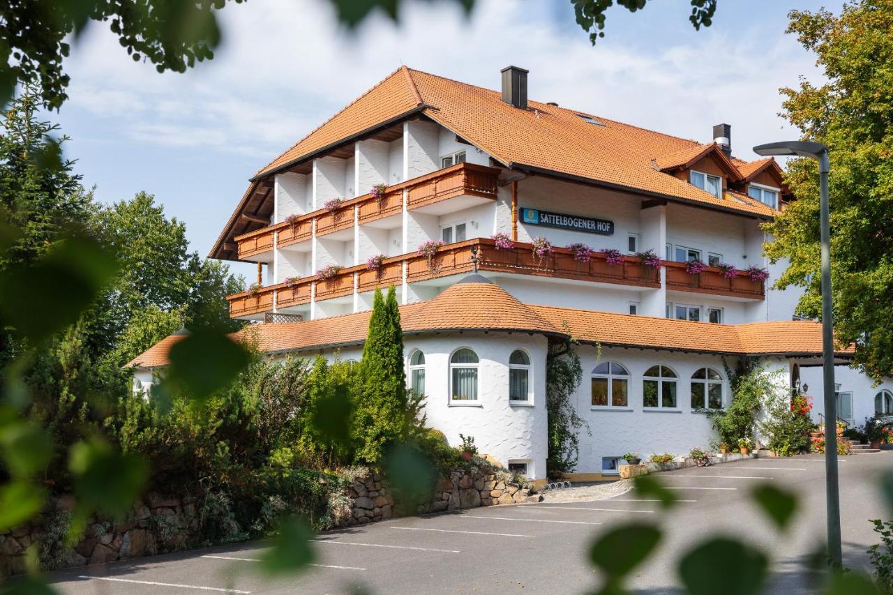 Sattelbogener Hof Hotel Traitsching Luaran gambar
