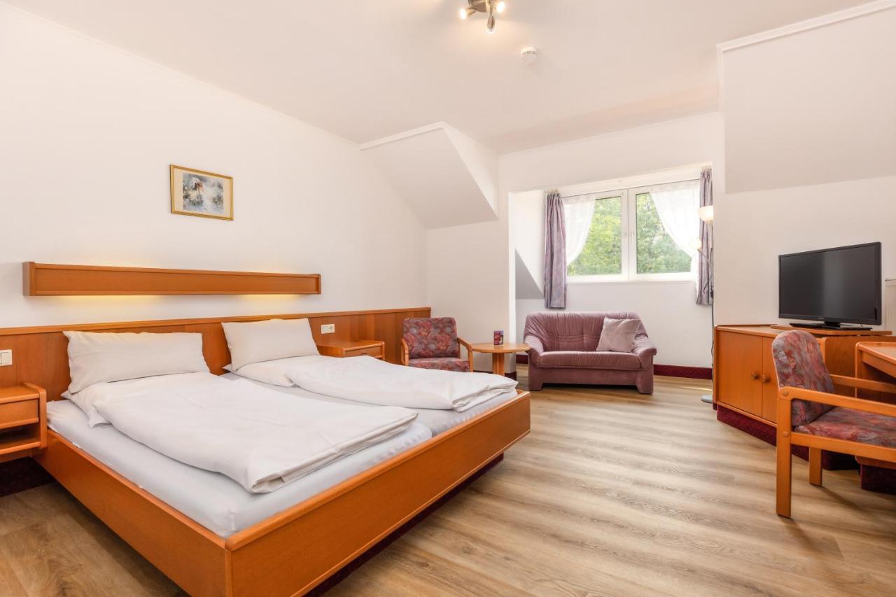 Sattelbogener Hof Hotel Traitsching Luaran gambar