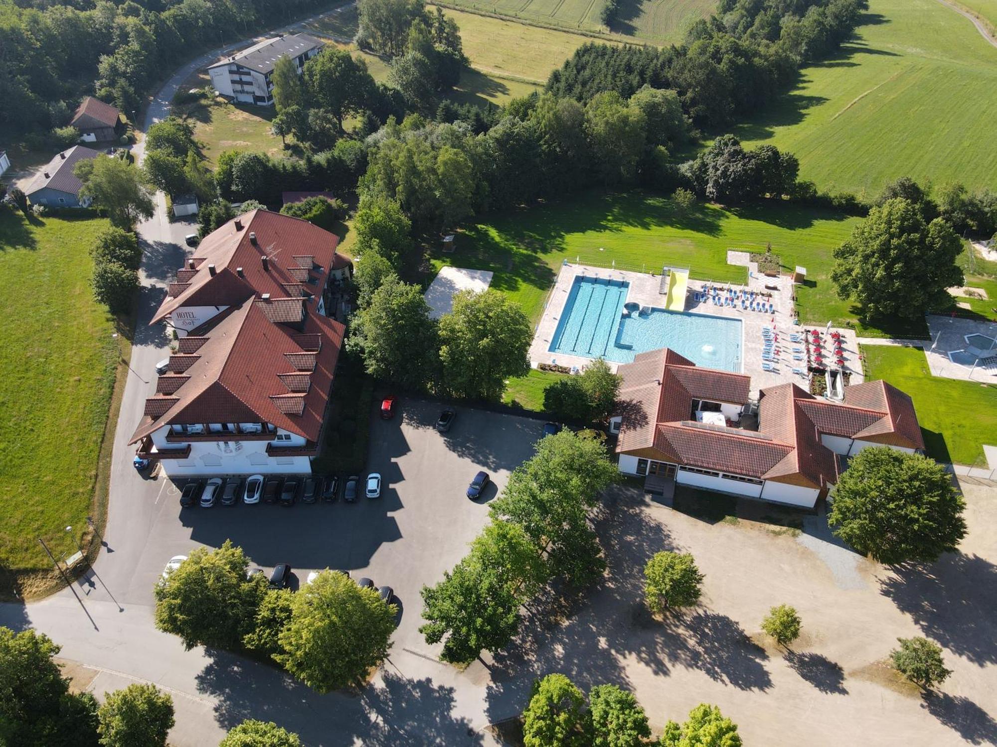 Sattelbogener Hof Hotel Traitsching Luaran gambar