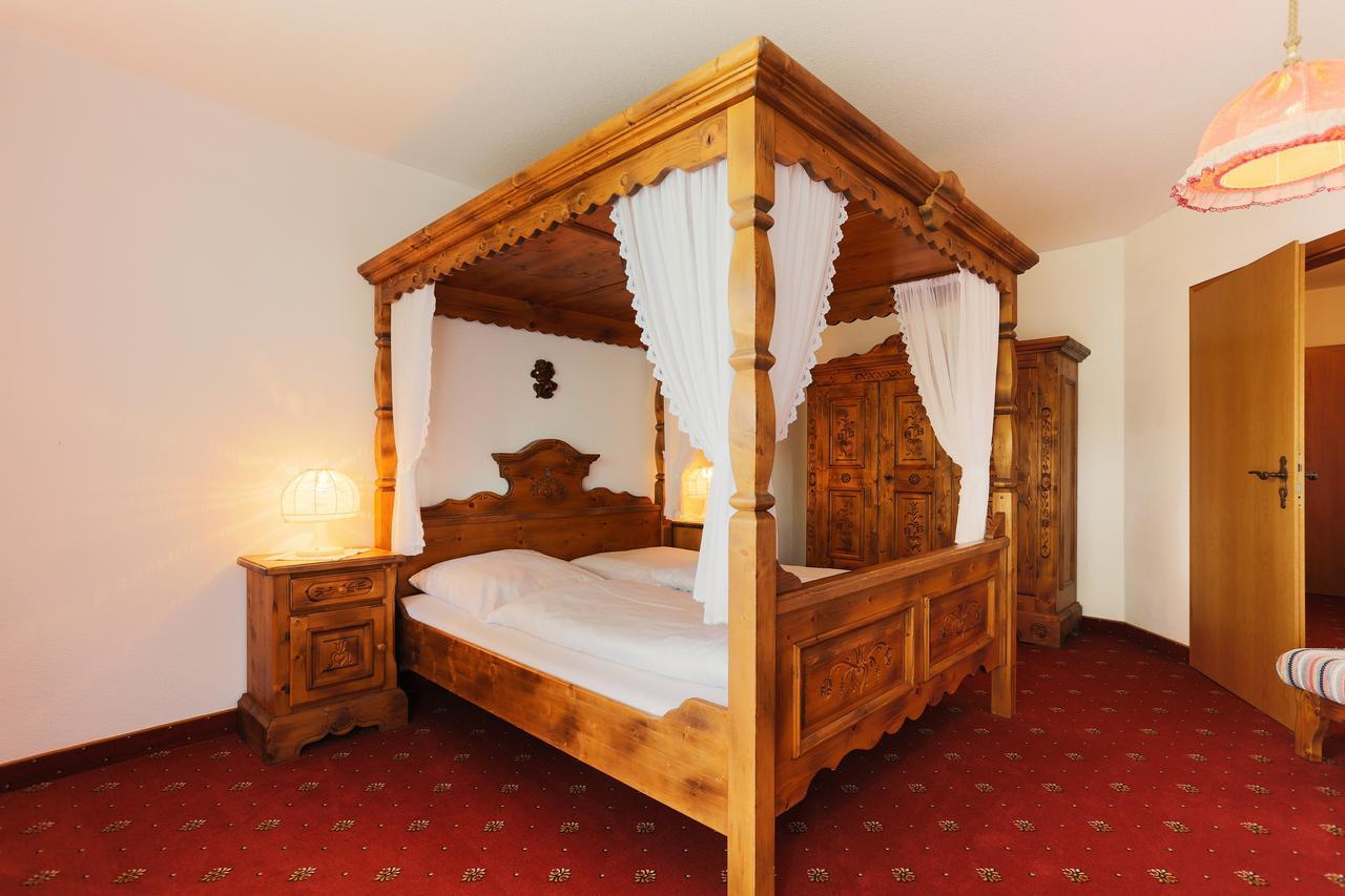 Sattelbogener Hof Hotel Traitsching Luaran gambar