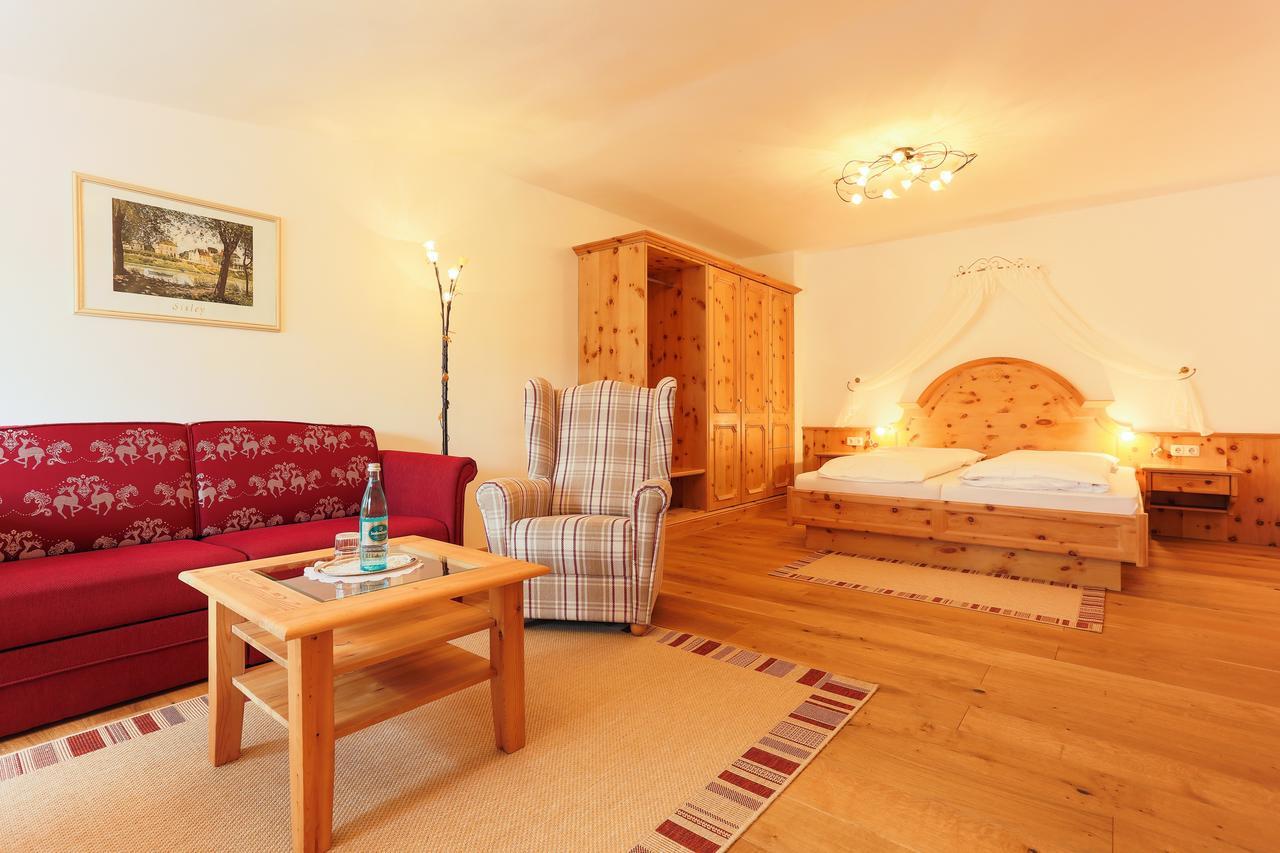 Sattelbogener Hof Hotel Traitsching Luaran gambar