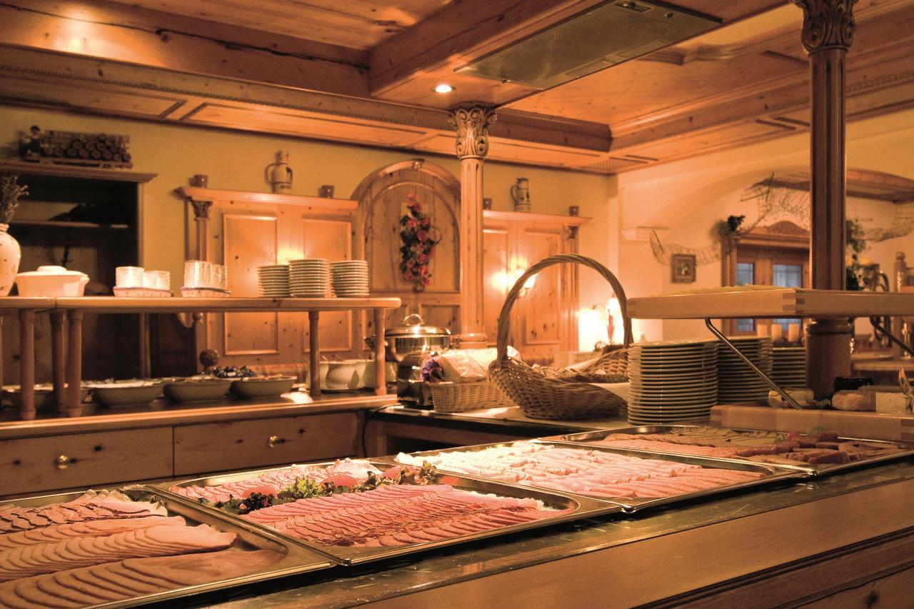 Sattelbogener Hof Hotel Traitsching Luaran gambar