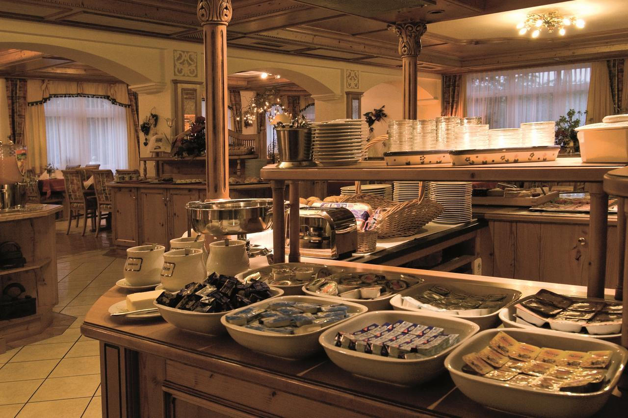 Sattelbogener Hof Hotel Traitsching Luaran gambar